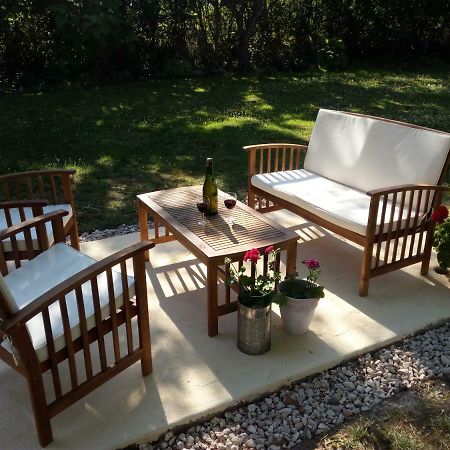 Le Fagnard Bed and Breakfast Chalais  Εξωτερικό φωτογραφία