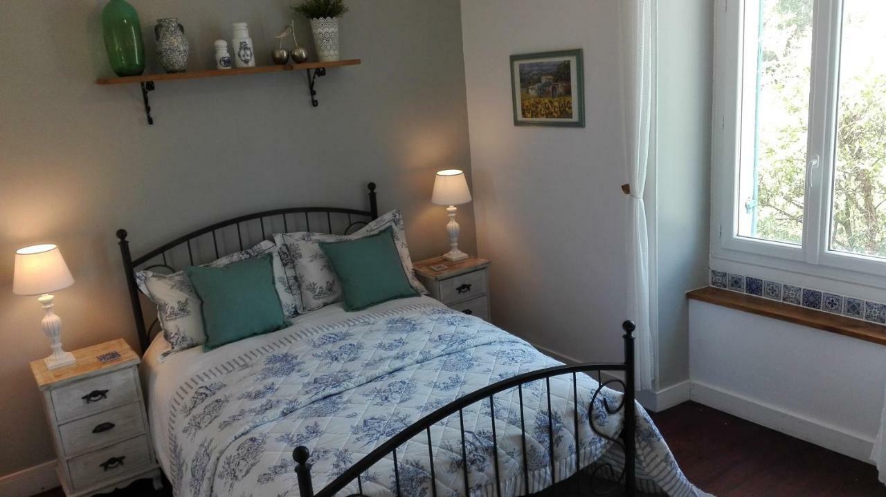 Le Fagnard Bed and Breakfast Chalais  Εξωτερικό φωτογραφία
